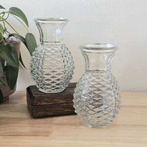 🍍 Pair of Vintage Clear Pressed Glass Vases